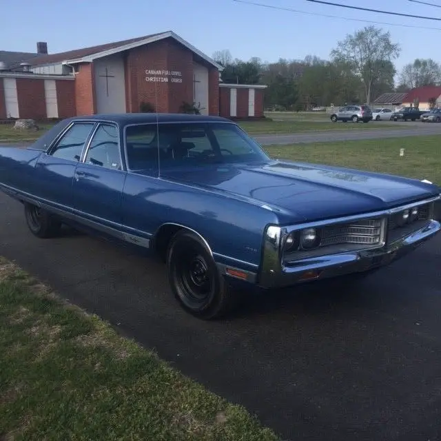 1972 Chrysler New Yorker Brougham