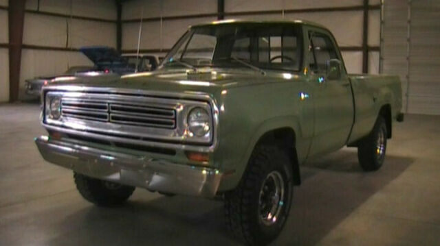 1972 Dodge Power Wagon