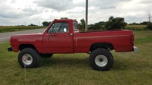 1972 Dodge Power Wagon