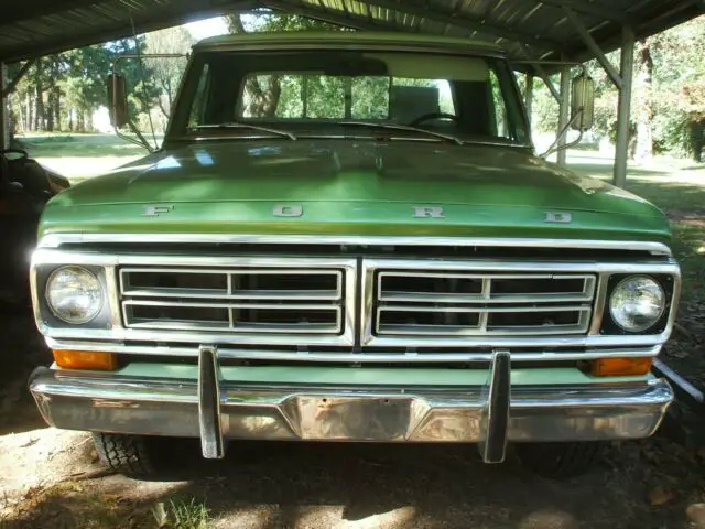 1972 Ford F-250 XLT Camper Special