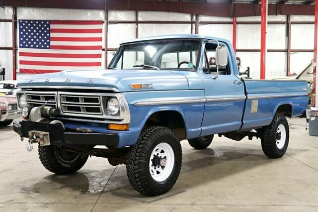 1972 Ford F-250 --