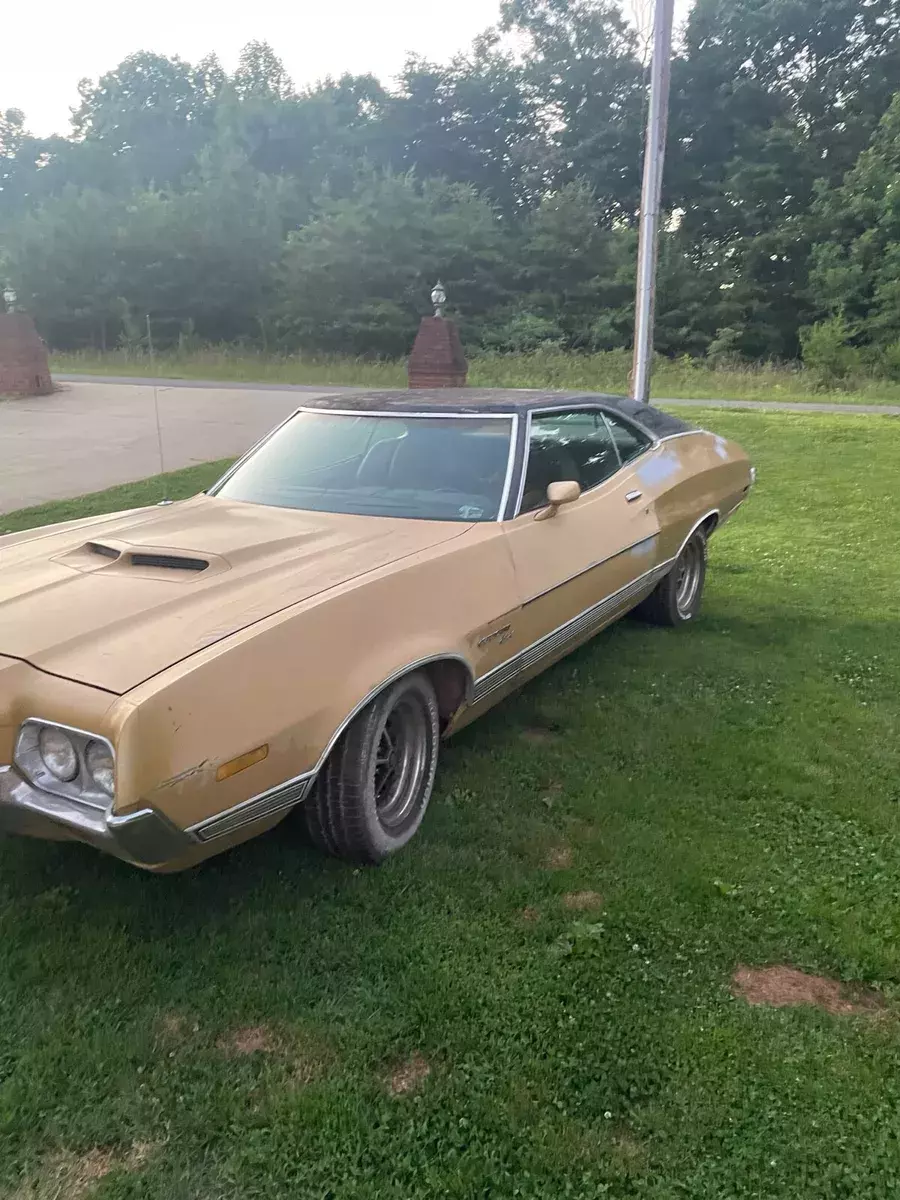 1972 Ford Torino Sport