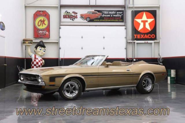 1972 Ford Mustang --