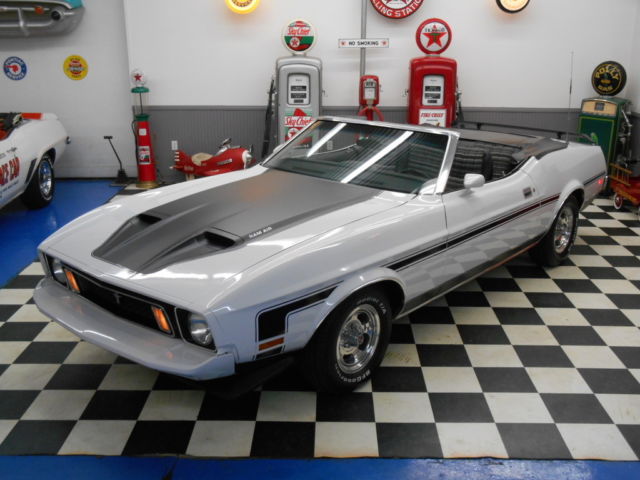1972 Ford Mustang BOSS