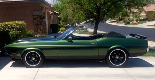 1972 Ford Mustang MACH 1