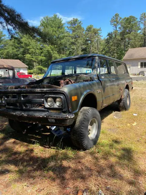 1972 GMC Suburban