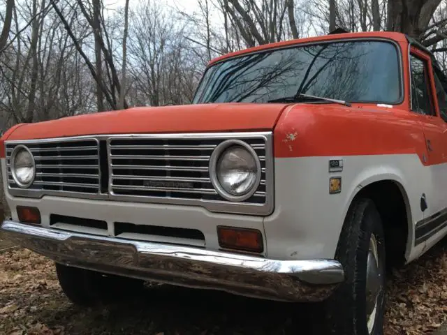 1972 International Harvester 1210 3/4ton Camper Special