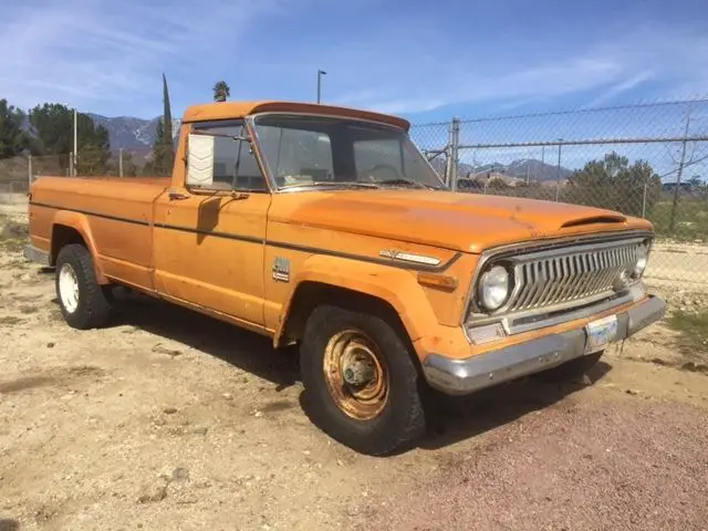 1972 Jeep J4000 Truck