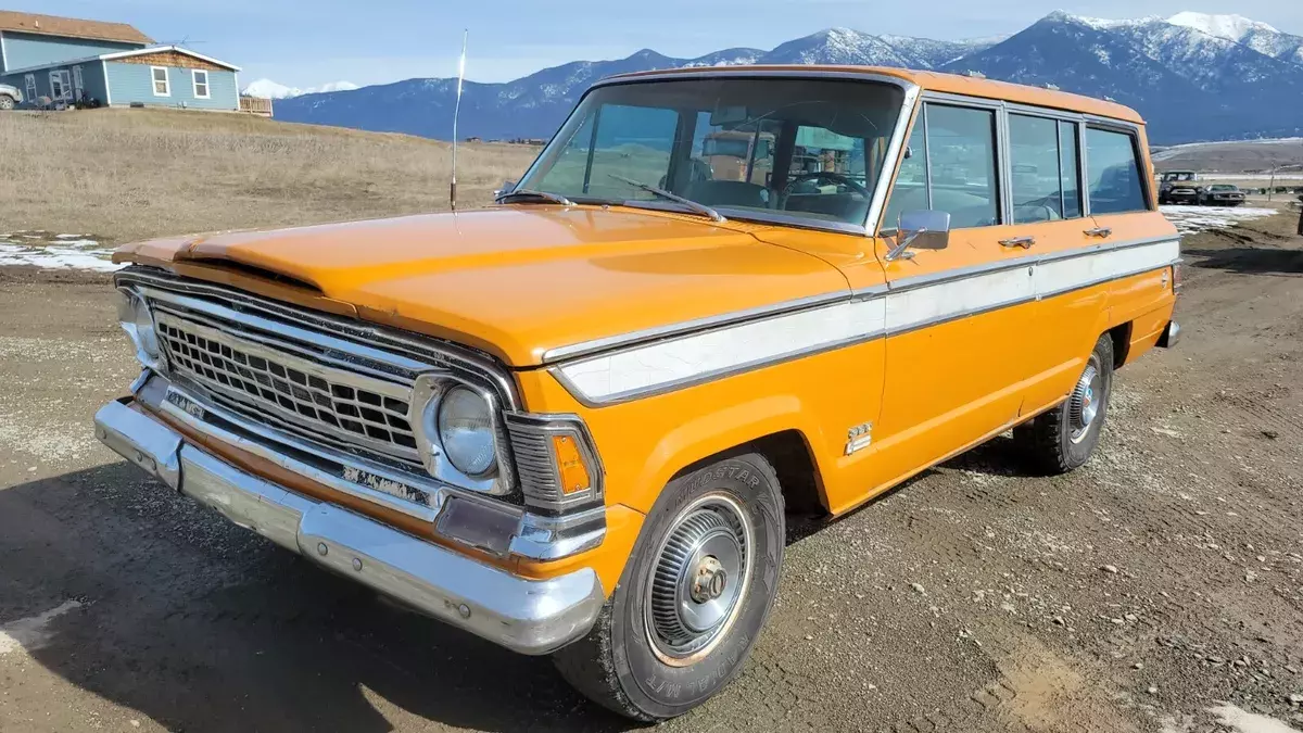 1972 Jeep Wagoneer