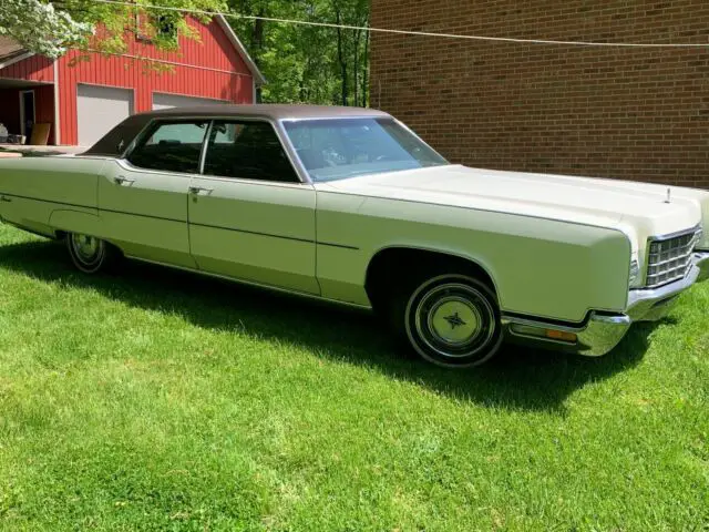 1972 Lincoln Continental