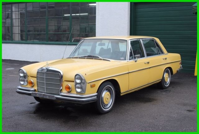 1972 Mercedes-Benz 300-Series