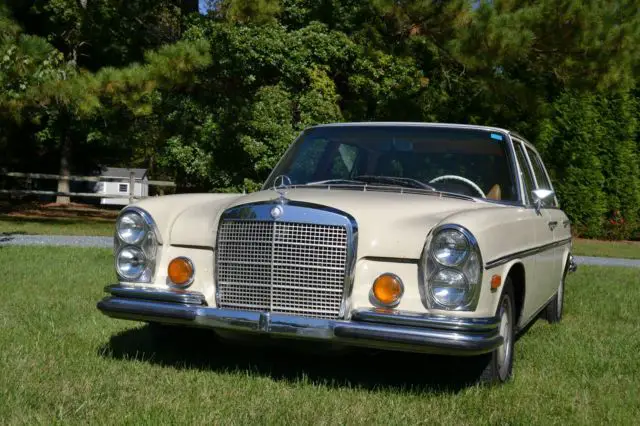 1972 Mercedes-Benz 200-Series 280 SEL 4.5