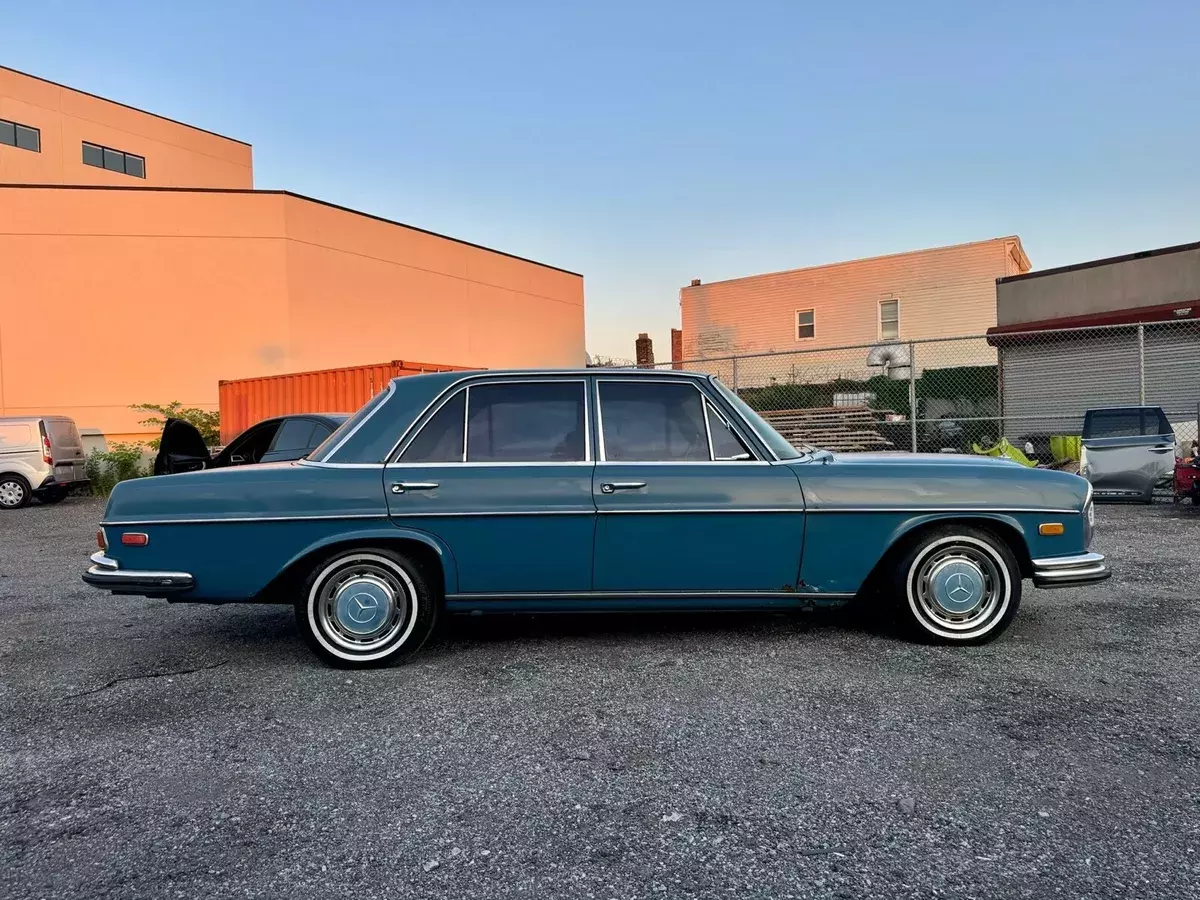 1972 Mercedes-Benz 280SEL