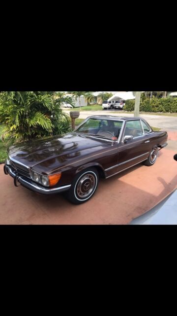 1972 Mercedes-Benz 450SL Tobacco brown