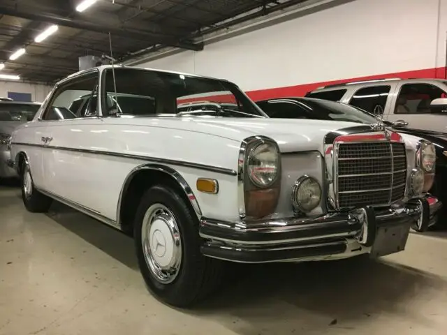 1972 Mercedes-Benz C250