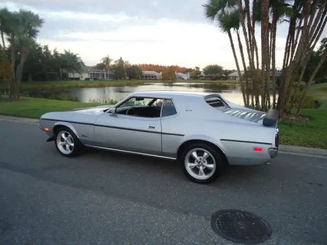 1972 Ford Mustang gray