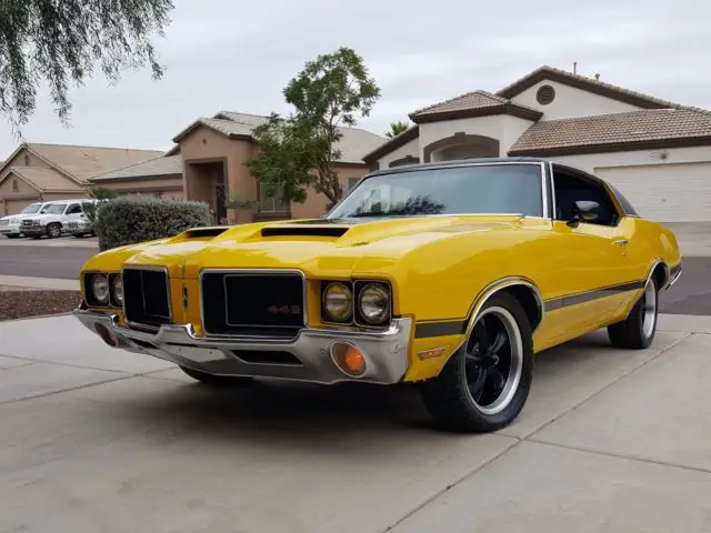 1972 Oldsmobile Cutlass Supreme-442-Tribute