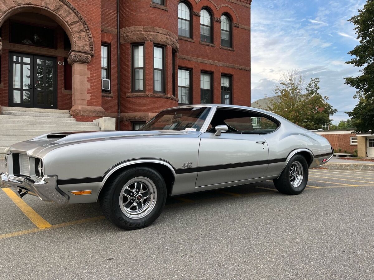 1972 Oldsmobile Cutlass