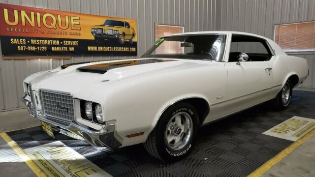 1972 Oldsmobile Cutlass Supreme