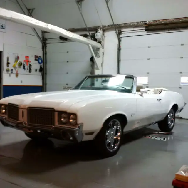 1972 Oldsmobile Cutlass