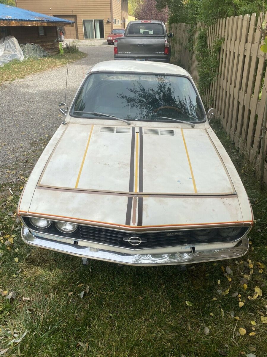 1972 Opel Manta groovy 70s pinstripe tape