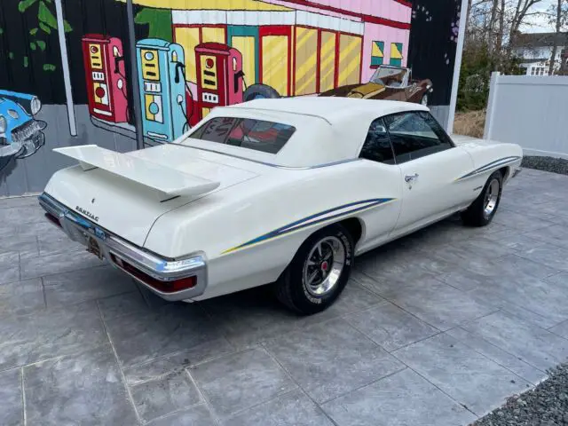 1972 Pontiac Le Mans sport