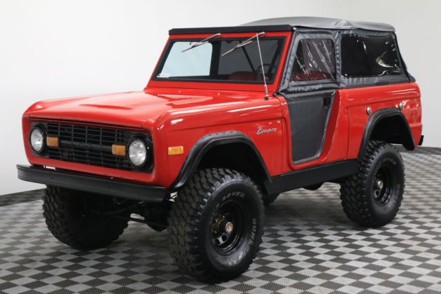 1972 Ford Bronco V8 4X4 RESTORED LIFTED