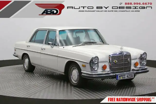 1972 Mercedes-Benz 300-Series Sedan