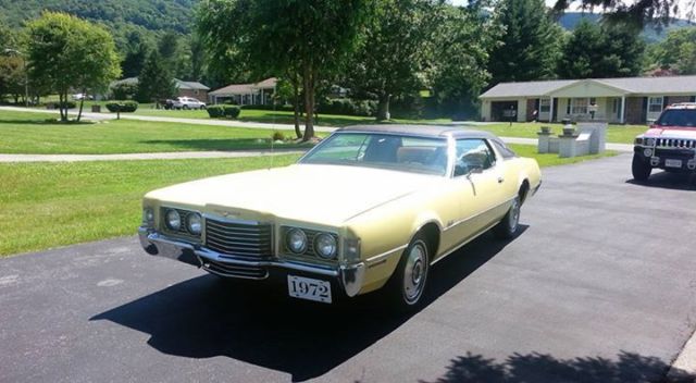 1972 Ford Thunderbird