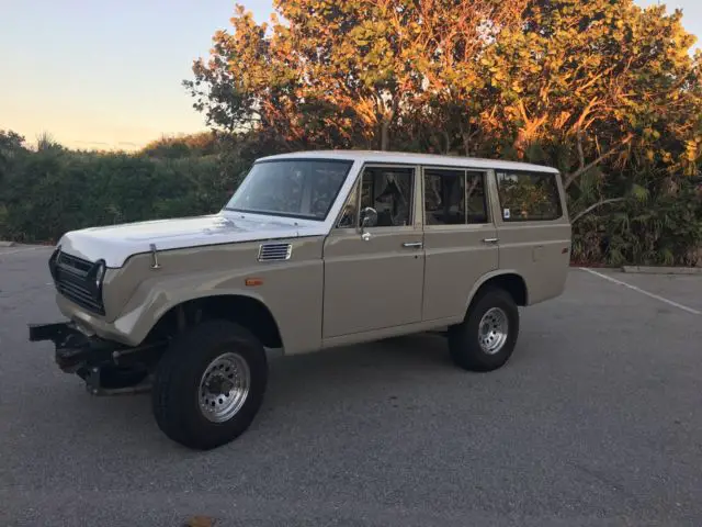 1972 Toyota Land Cruiser FJ55