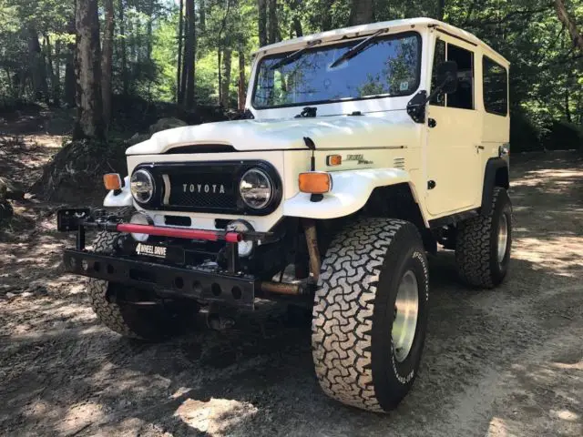 1972 Toyota Land Cruiser Base