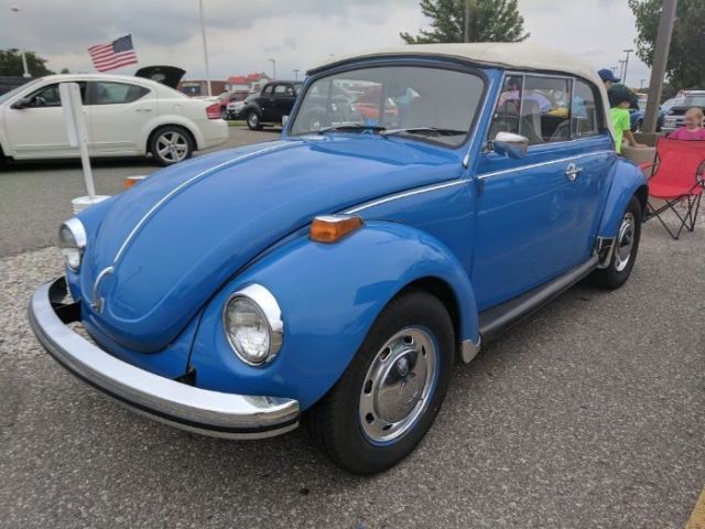 1972 Volkswagen Beetle - Classic 2 DR