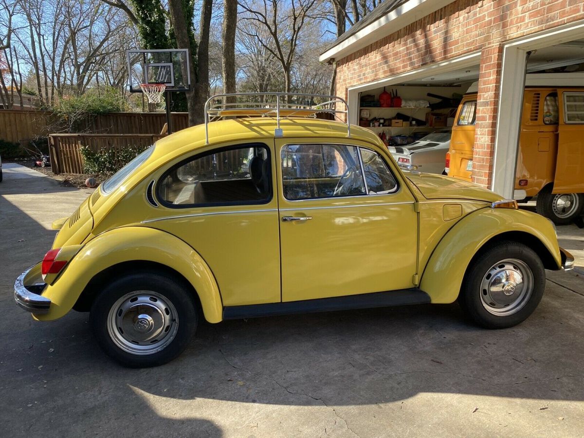 1972 Volkswagen Beetle (Pre-1980) standard