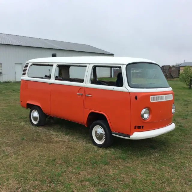 1972 Volkswagen Bus/Vanagon