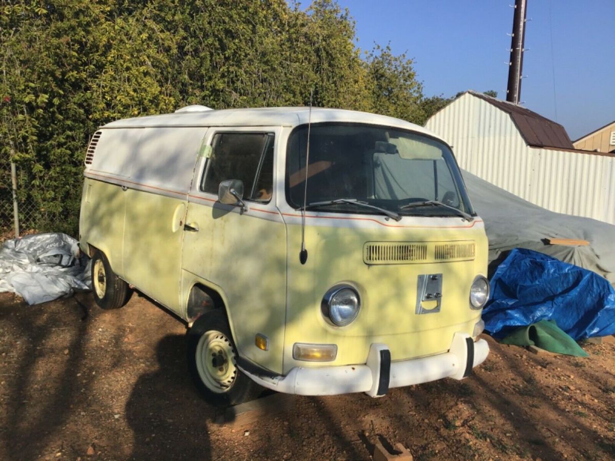 1972 Volkswagen Bus/Vanagon