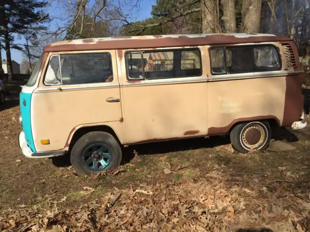 1972 Volkswagen Bus/Vanagon