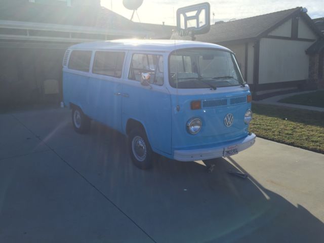 1973 Volkswagen Bus/Vanagon