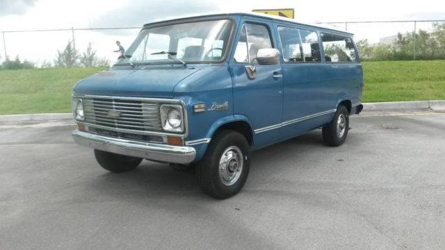 1973 Chevrolet G20 Van Beauville
