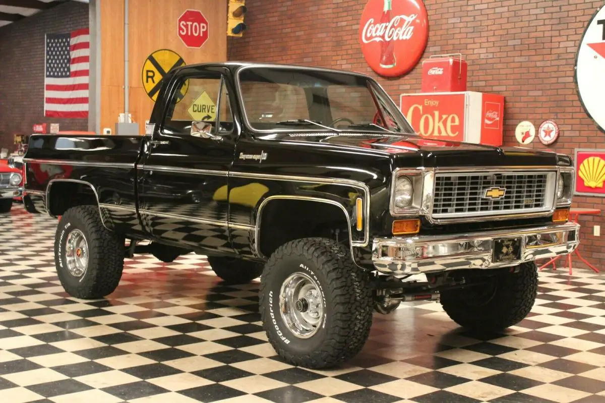 1973 Chevrolet C/K Pickup 1500 Cheyenne Super