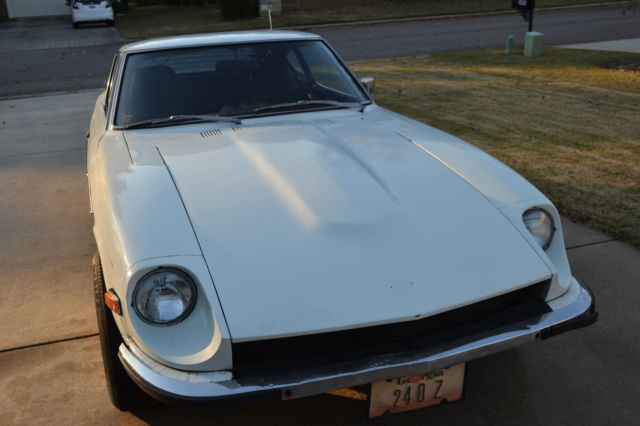 1973 Datsun Z-Series Dealer installed A/C