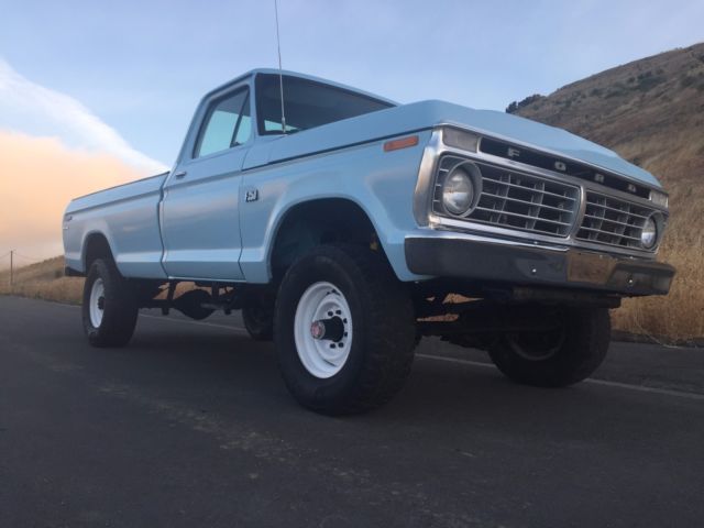 1973-ford-f250-4x4-highboy-barn-find-first-year-dentside-body-style