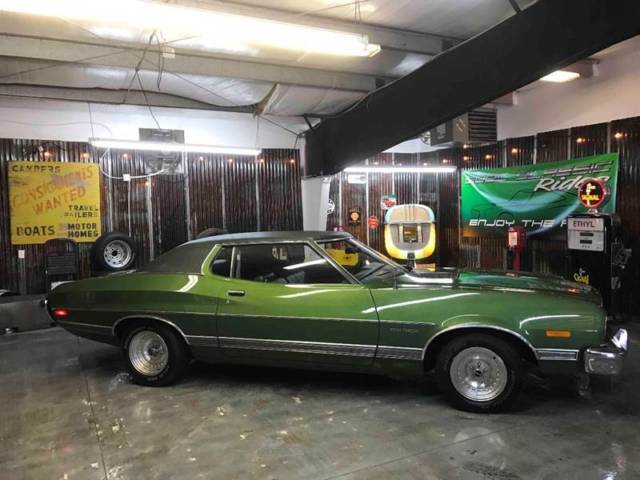 1973 Ford Torino 2 Door Hard top