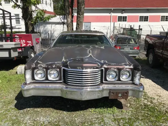 1973 Ford Thunderbird --