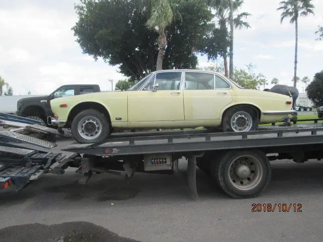 1973 Jaguar XJ12