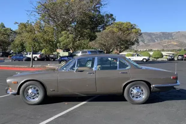 1973 Jaguar XJ