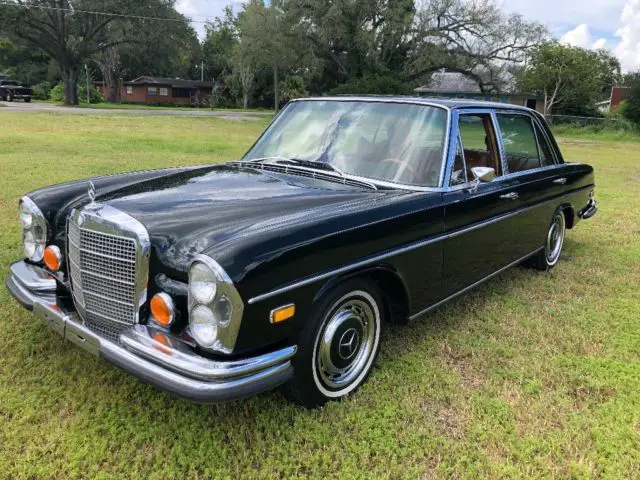 1973 Mercedes-Benz 300-Series