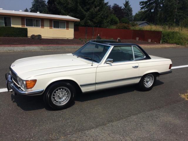 1973 Mercedes-Benz SL-Class White/blue