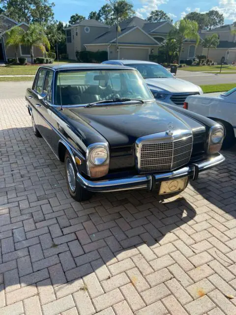 1973 Mercedes-Benz Other Chrome trim