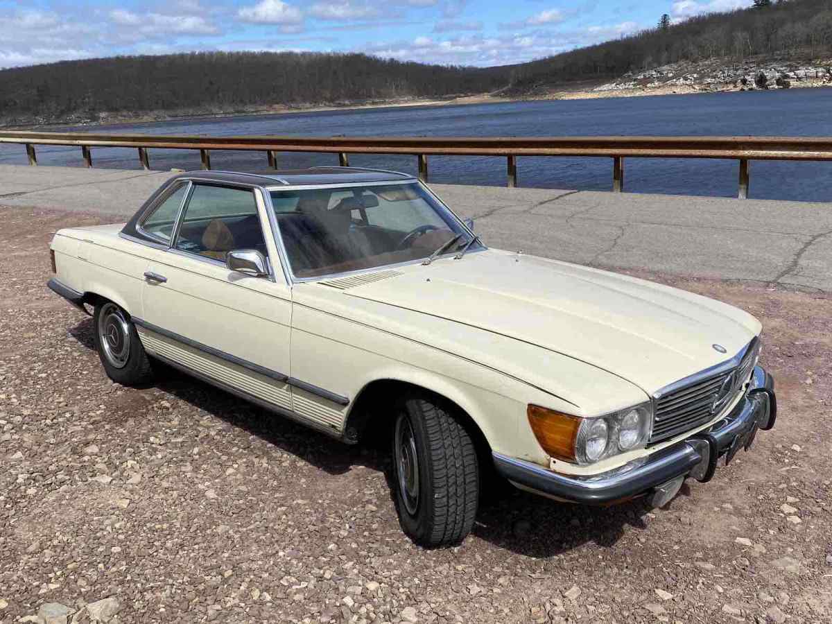 1973 Mercedes-Benz 450SL Beige