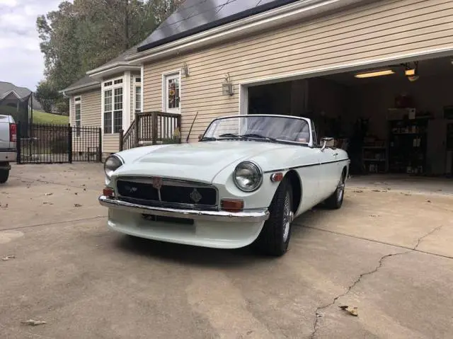 1973 MG MGB Custom